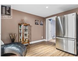 2 LONGVIEW COURT - 29