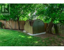 2 LONGVIEW COURT - 44
