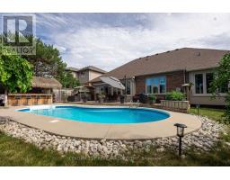 2 LONGVIEW COURT - 45