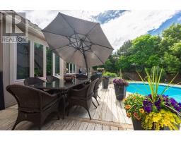 2 LONGVIEW COURT - 46