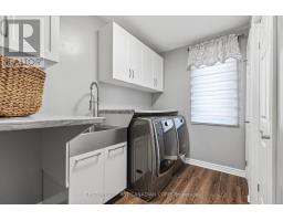 2 LONGVIEW COURT - 7