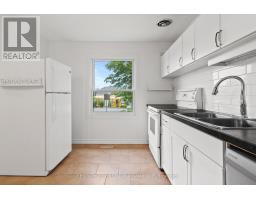 1401 WONDERLAND ROAD N - 11