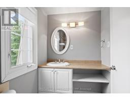 1401 WONDERLAND ROAD N - 27