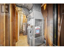 1401 WONDERLAND ROAD N - 35