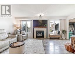 23 LEXINGTON COURT - 5