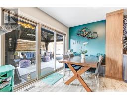 23 LEXINGTON COURT - 8