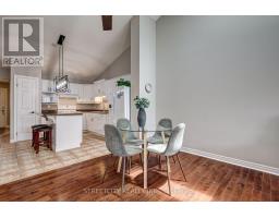 6 - 20 WINDMERE PLACE - 24