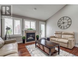 6 - 20 WINDMERE PLACE - 27