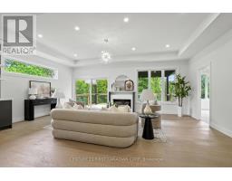 40 GREENE STREET - 18