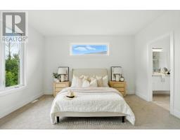 40 GREENE STREET - 27
