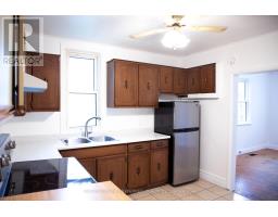 136 BOULLEE STREET - 3