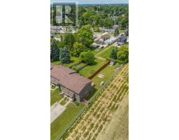 146 SIMCOE STREET - 37