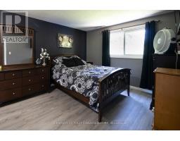 55 GREENFIELD RD ROAD - 17