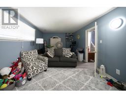 55 GREENFIELD RD ROAD - 20