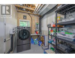 43 - 1040 CORONATION DRIVE - 31