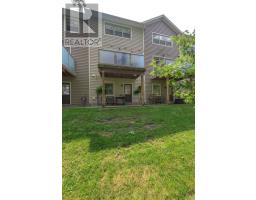 43 - 1040 CORONATION DRIVE - 35