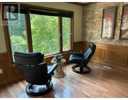 31 GLENRIDGE CRESCENT - 15