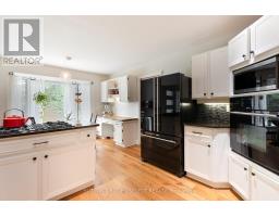 1049 FRASER AVENUE - 14