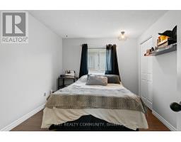 115 FAIRCHILD CRESCENT - 18