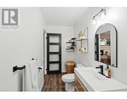 115 FAIRCHILD CRESCENT - 25