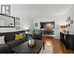 115 FAIRCHILD CRESCENT - 7