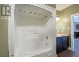 9 - 1571 CORONATION DRIVE - 7