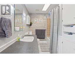 584610 BEACHVILLE ROAD - 15