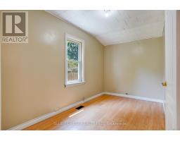 174 FURNIVAL ROAD - 19