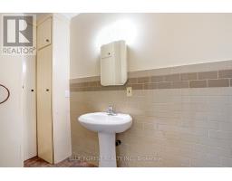 174 FURNIVAL ROAD - 21