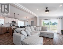 LOT 6 - 211 CAROLYNN WAY - 13