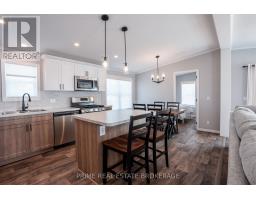 LOT 6 - 211 CAROLYNN WAY - 16