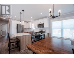 LOT 6 - 211 CAROLYNN WAY - 17