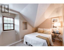 121 SACKVILLE STREET - 27