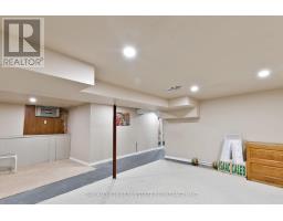 121 SACKVILLE STREET - 33