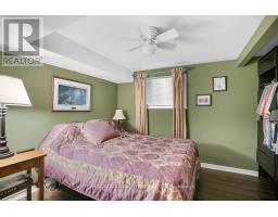 555 GRAND VIEW AVENUE - 25