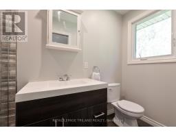 74 KILWORTH PARK DRIVE - 17