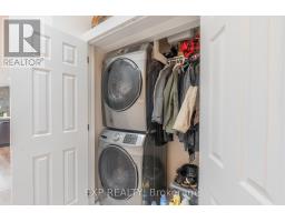 20 - 90 ONTARIO ST STREET S - 7