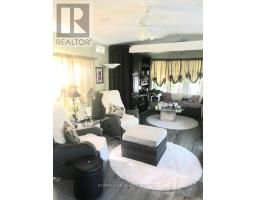 9 - 77307 BLUEWATER HIGHWAY - 11