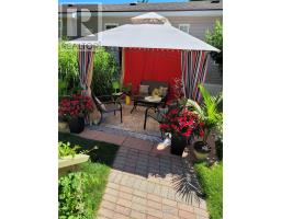 9 - 77307 BLUEWATER HIGHWAY - 7