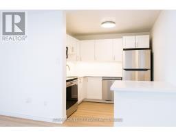 512 - 573 MORNINGTON AVENUE - 3