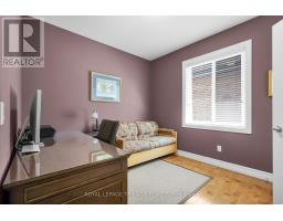 3401 PIONEER PARKWAY - 31