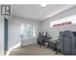 47 BRIDLE PATH ROAD - 16