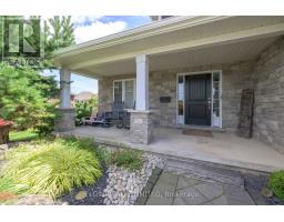 47 BRIDLE PATH ROAD - 2