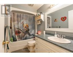 26 - 474 SOUTHDALE ROAD E - 12
