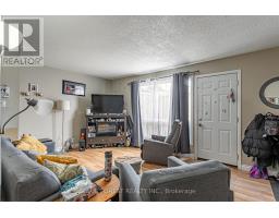 26 - 474 SOUTHDALE ROAD E - 5
