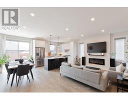 30 - 383 DAVENTRY WAY - 12