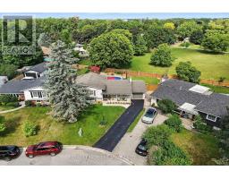 686 ALGOMA PLACE - 22