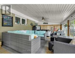 952 EAGLE CRESCENT - 26