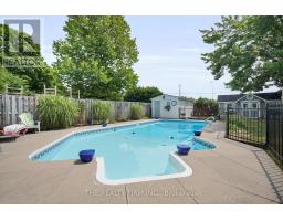 952 EAGLE CRESCENT - 32