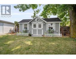 952 EAGLE CRESCENT - 35